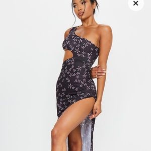 Prettylittlething dress